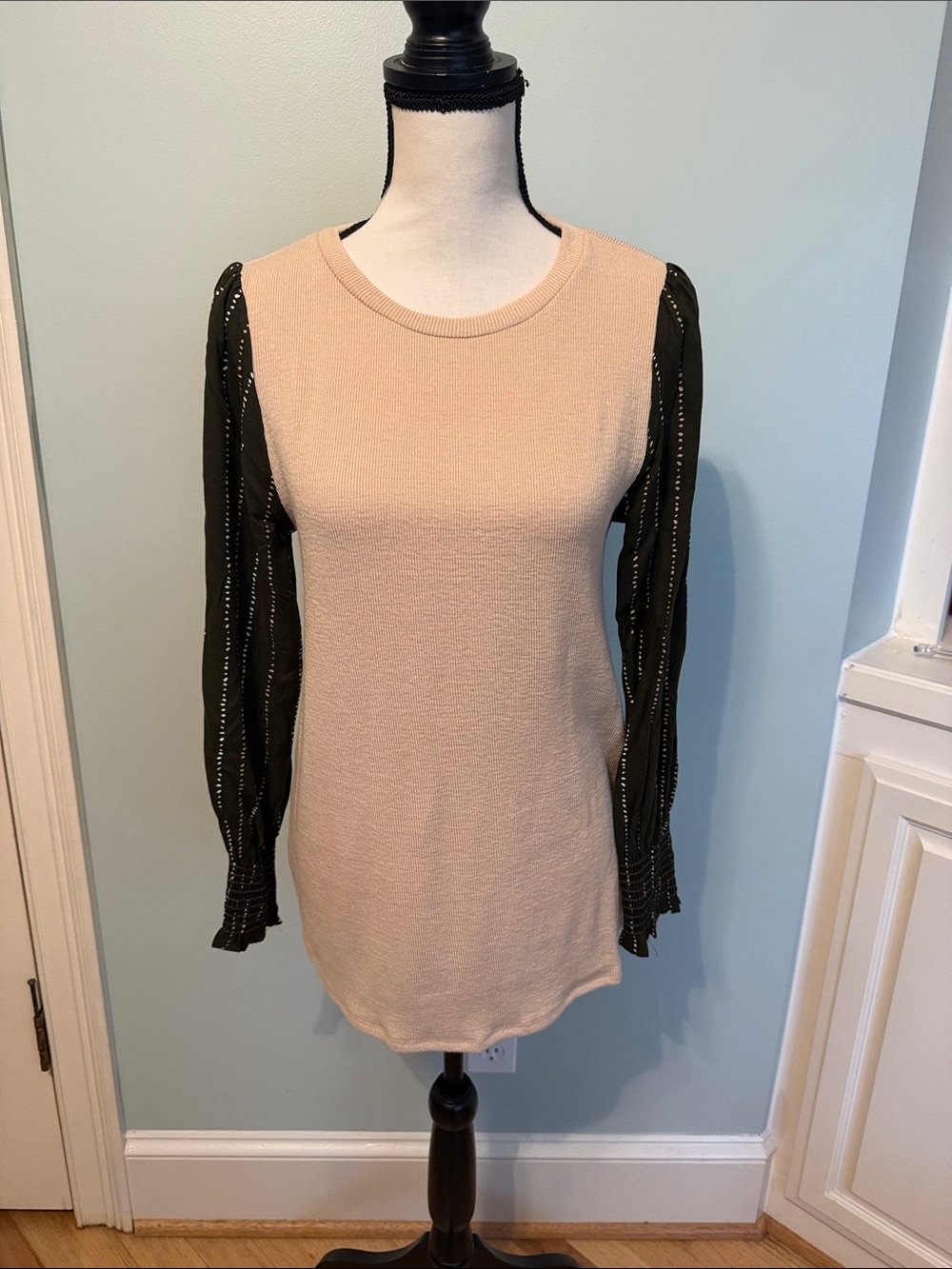Betsey’s Boutique Shop Blouse